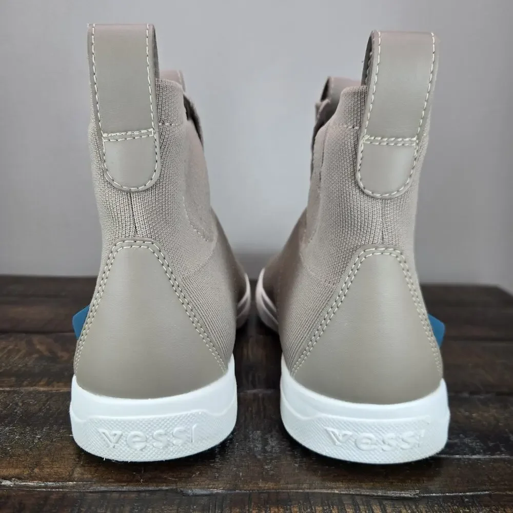 Vessi Weekend Chelsea Mens Size 7 Waterproof Shoes Shiitake Brown White
